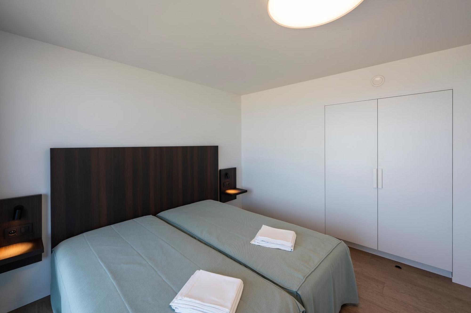 Vayamundo Oostende - Apartments Exterior photo